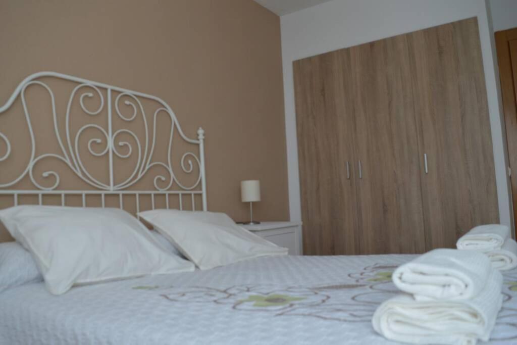 Apartamento Turistico Faro De Luno San Vicente De La Barquera Εξωτερικό φωτογραφία